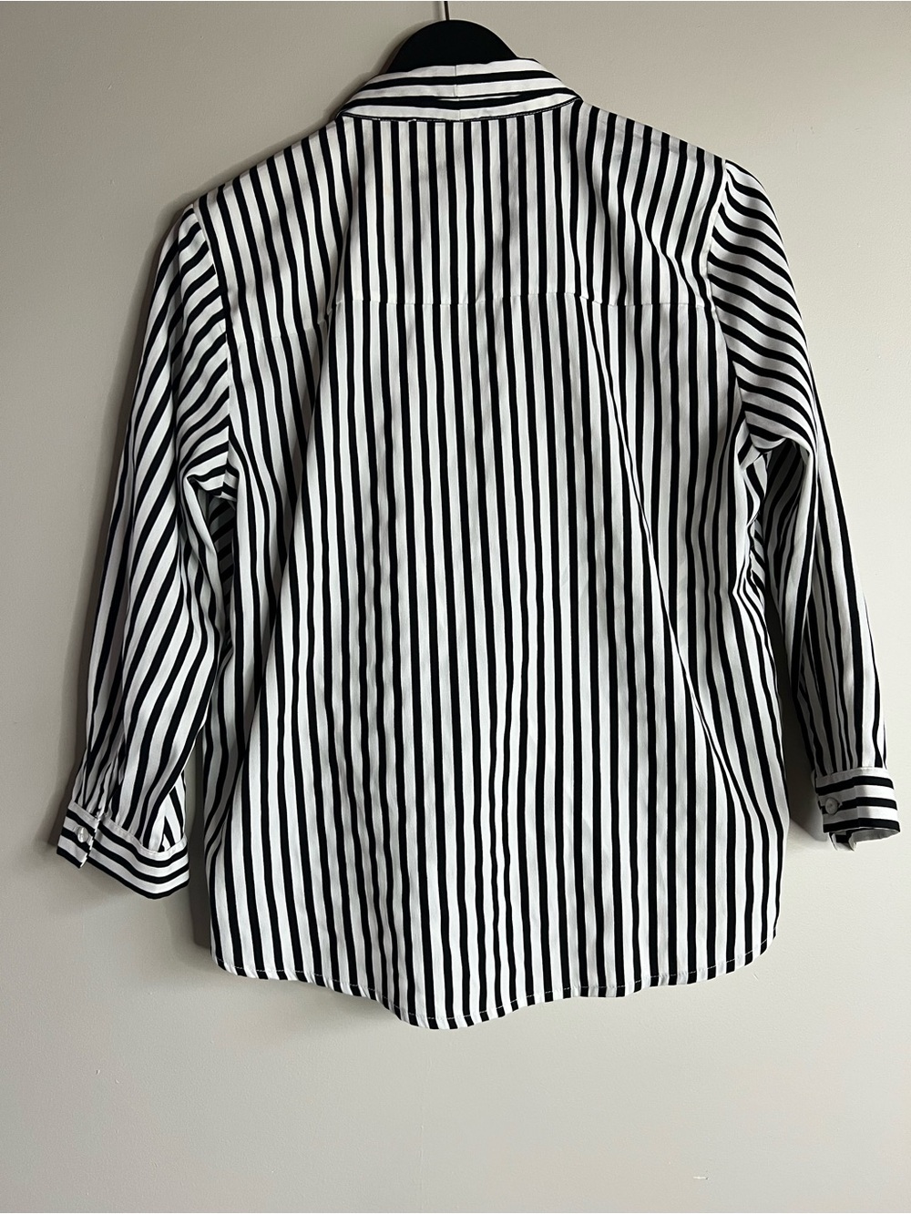 Vero Moda Black White Striped Wrap Blouse 3/4 Sleeve Surplice Women size medium - Picture 7 of 9